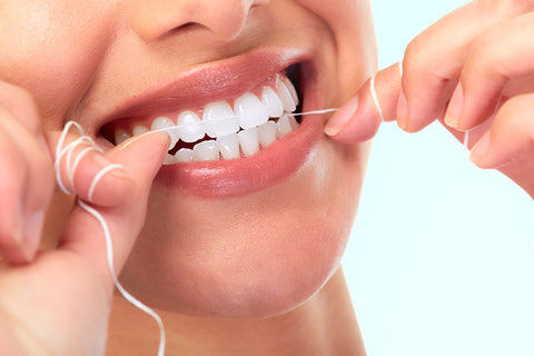 The Benefits of Flossing (and How to Do it Correctly)